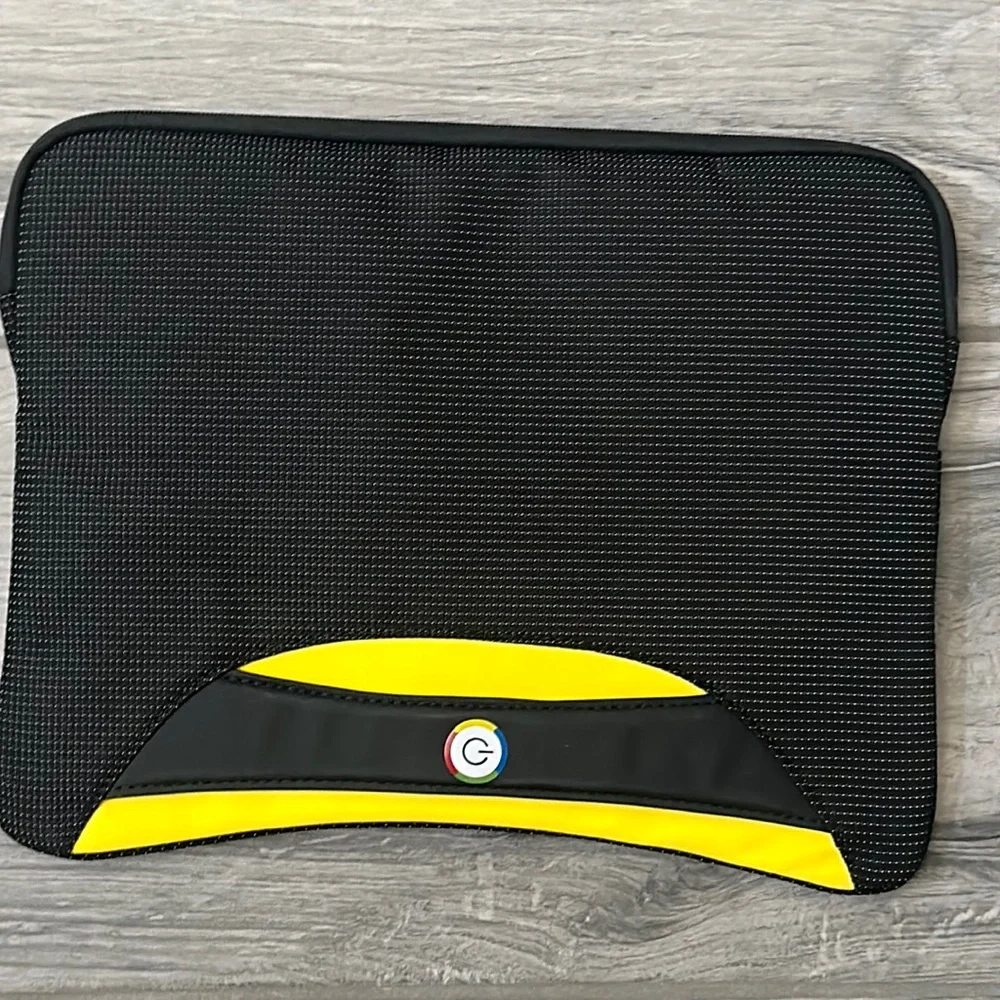 Google Laptop Soft padded Sleeve New